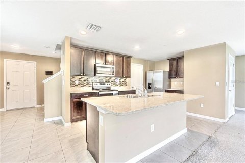 Casa en venta en Dade City, Florida, 4 dormitorios, 207.92 m2 № 2148802 - foto 7