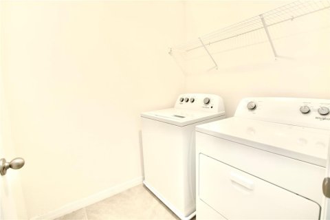 Casa en venta en Dade City, Florida, 4 dormitorios, 207.92 m2 № 2148802 - foto 23