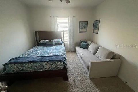 House in New Smyrna Beach, Florida 4 bedrooms, 172.33 sq.m. № 1675733 - photo 15