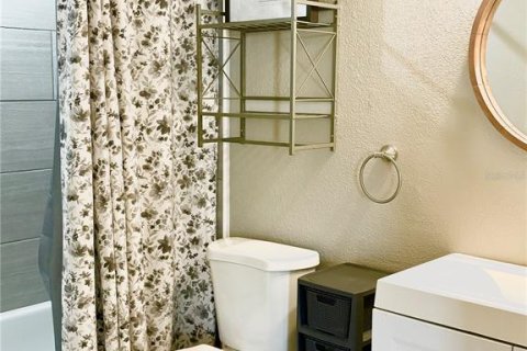Condo in Lakewood Ranch, Florida, 2 bedrooms  № 1508710 - photo 9
