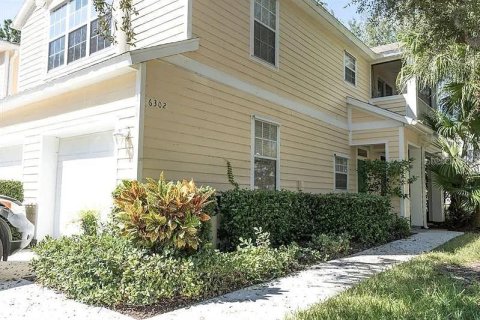 Condo in Lakewood Ranch, Florida, 2 bedrooms  № 1508710 - photo 1