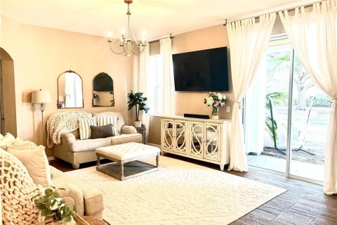 Condo in Lakewood Ranch, Florida, 2 bedrooms  № 1508710 - photo 11