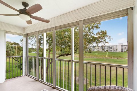 Copropriété à vendre à Pompano Beach, Floride: 2 chambres, 98.85 m2 № 2266220 - photo 20