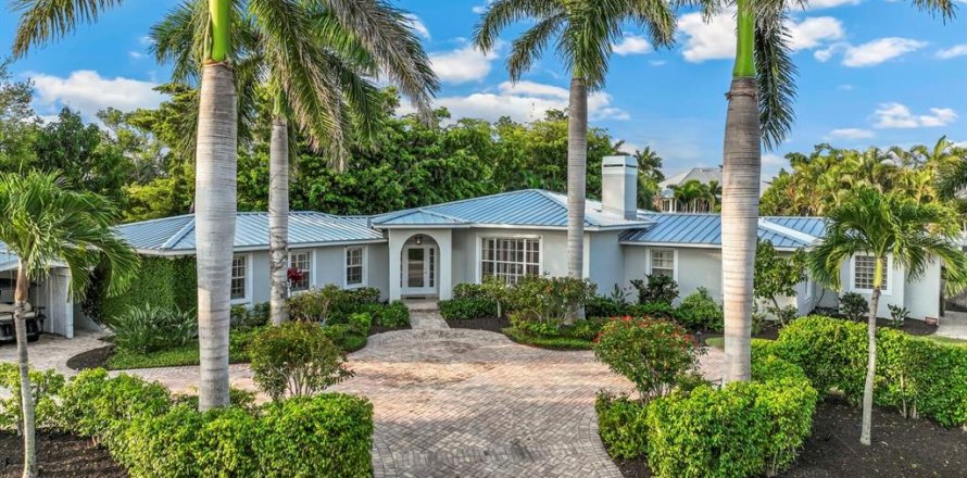 Villa ou maison à Boca Grande, Floride 4 chambres, 325.16 m2 № 2413464