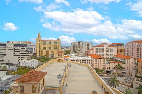 Condo in Coral Gables, Florida, 1 bedroom  № 2031331 - photo 26