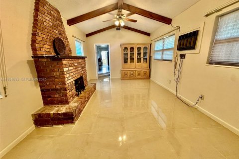 Villa ou maison à louer à Okeechobee, Floride: 2 chambres № 1990856 - photo 8