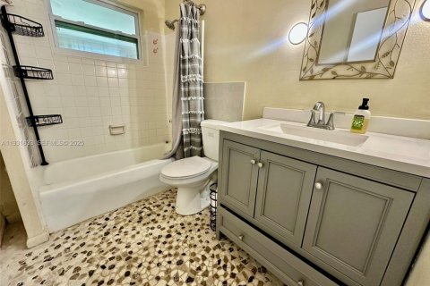 Villa ou maison à louer à Okeechobee, Floride: 2 chambres № 1990856 - photo 14