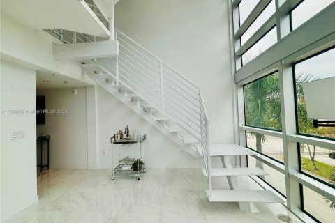 Condominio en venta en Miami Beach, Florida, 2 dormitorios, 94.11 m2 № 2034905 - foto 7