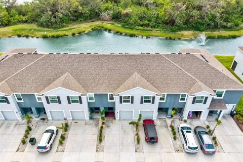 Touwnhouse à vendre à Sarasota, Floride: 3 chambres, 160.16 m2 № 1824017 - photo 1