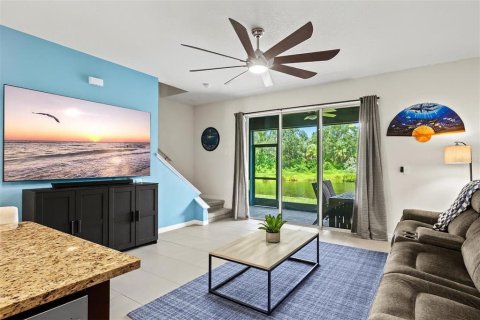 Touwnhouse à vendre à Sarasota, Floride: 3 chambres, 160.16 m2 № 1824017 - photo 9