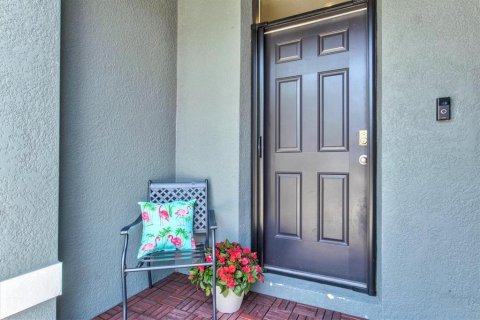 Touwnhouse à vendre à Sarasota, Floride: 3 chambres, 160.16 m2 № 1824017 - photo 4