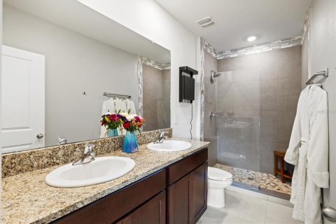 Touwnhouse à vendre à Sarasota, Floride: 3 chambres, 160.16 m2 № 1824017 - photo 14