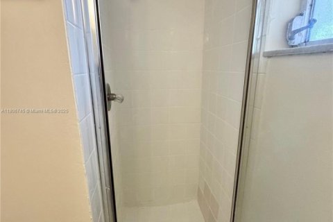 Condominio en venta en Miami, Florida, 2 dormitorios, 89.93 m2 № 1739508 - foto 30