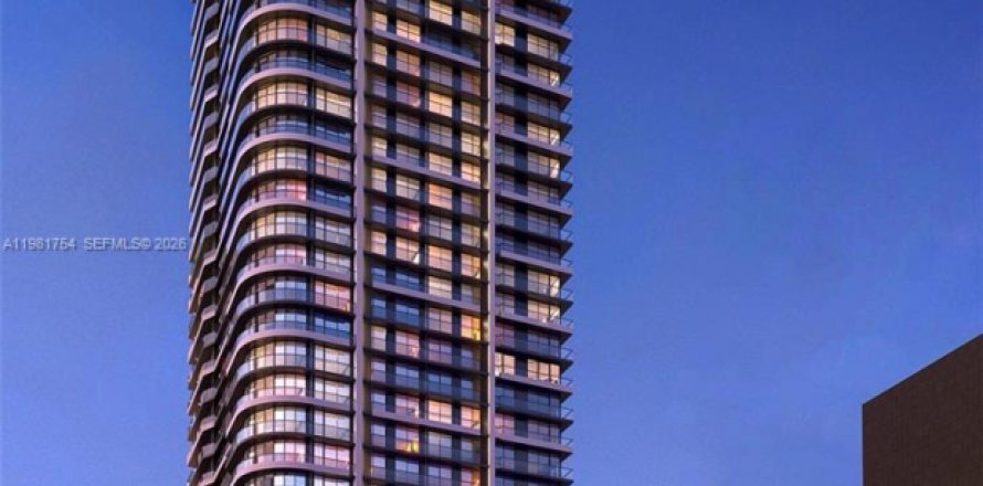 Studio in the Condo in Miami, Florida  № 2043008