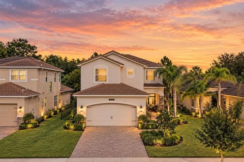 Villa ou maison à Wesley Chapel, Floride 4 chambres, 253.44 m2 № 2387543