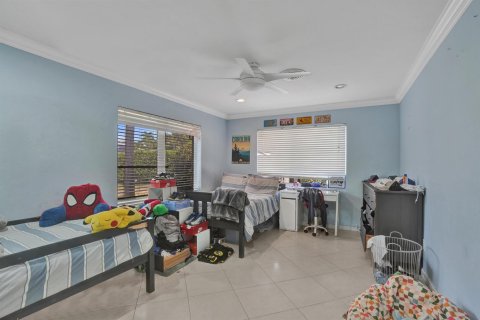 Villa ou maison à vendre à Fort Lauderdale, Floride: 4 chambres, 243.22 m2 № 2254431 - photo 28