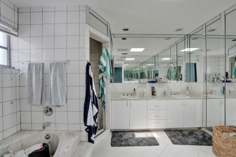 Villa ou maison à vendre à Fort Lauderdale, Floride: 4 chambres, 243.22 m2 № 2254431 - photo 25