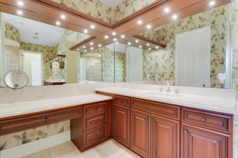 House in Jupiter, Florida 9 rooms, 408.12 sq.m. № 2261816 - photo 26