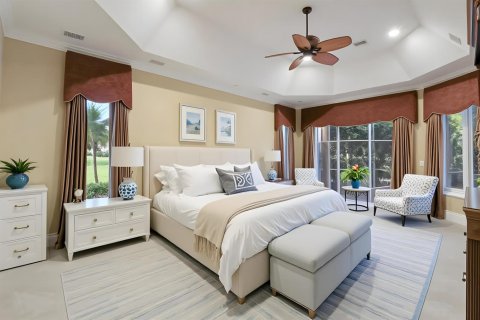 House in Jupiter, Florida 9 rooms, 408.12 sq.m. № 2261816 - photo 21
