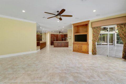 House in Jupiter, Florida 9 rooms, 408.12 sq.m. № 2261816 - photo 19