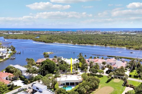 House in Jupiter, Florida 9 rooms, 408.12 sq.m. № 2261816 - photo 5