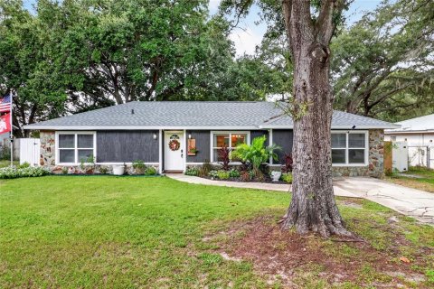 Casa en Polk City, Florida 4 dormitorios, 149.2 m2 № 2379061