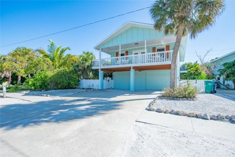 Villa ou maison à vendre à Anna Maria, Floride: 2 chambres, 98.85 m2 № 1690265 - photo 1