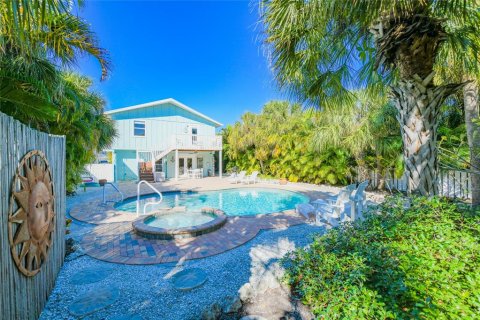 Villa ou maison à vendre à Anna Maria, Floride: 2 chambres, 98.85 m2 № 1690265 - photo 26