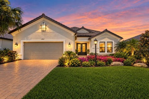 Casa en Bradenton, Florida 3 dormitorios, 280.56 m2 № 2140700