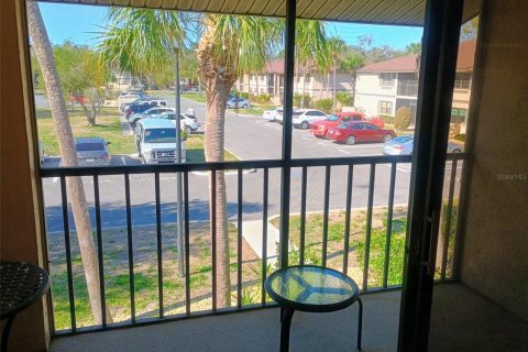 Condominio en venta en Port Charlotte, Florida, 2 dormitorios, 83.52 m2 № 2097861 - foto 3