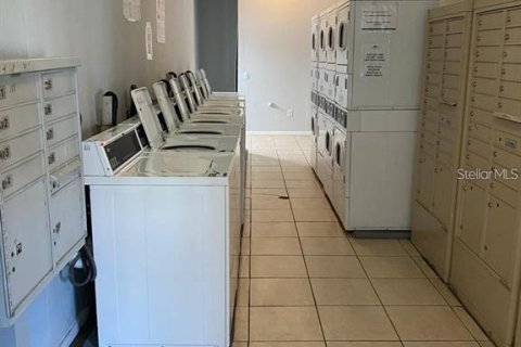 Condo in Orlando, Florida, 1 bedroom  № 1816277 - photo 15