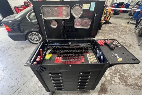 Immobilier commercial à vendre à Hallandale Beach, Floride № 2036030 - photo 17