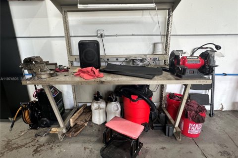 Immobilier commercial à vendre à Hallandale Beach, Floride № 2036030 - photo 18