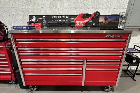 Immobilier commercial à vendre à Hallandale Beach, Floride № 2036030 - photo 12