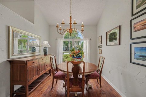 House in Rockledge, Florida 3 bedrooms, 155.98 sq.m. № 2152088 - photo 16