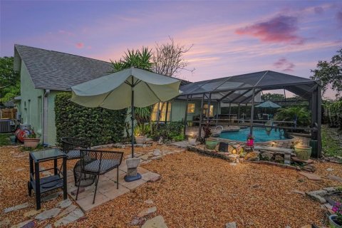 House in Rockledge, Florida 3 bedrooms, 155.98 sq.m. № 2152088 - photo 4