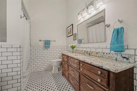 House in Rockledge, Florida 3 bedrooms, 155.98 sq.m. № 2152088 - photo 20