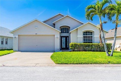 Villa ou maison à vendre à Davenport, Floride: 4 chambres, 152.55 m2 № 1558341 - photo 1