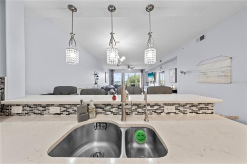 Copropriété à vendre à Orlando, Floride: 3 chambres, 168.15 m2 № 2395766 - photo 23
