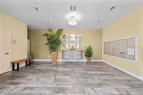 Copropriété à vendre à Orlando, Floride: 3 chambres, 168.15 m2 № 2395766 - photo 5