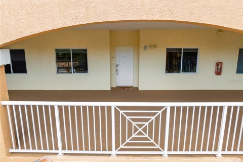 Copropriété à vendre à Orlando, Floride: 3 chambres, 168.15 m2 № 2395766 - photo 9