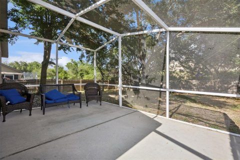 House in Minneola, Florida 3 bedrooms, 108.7 sq.m. № 2200067 - photo 24