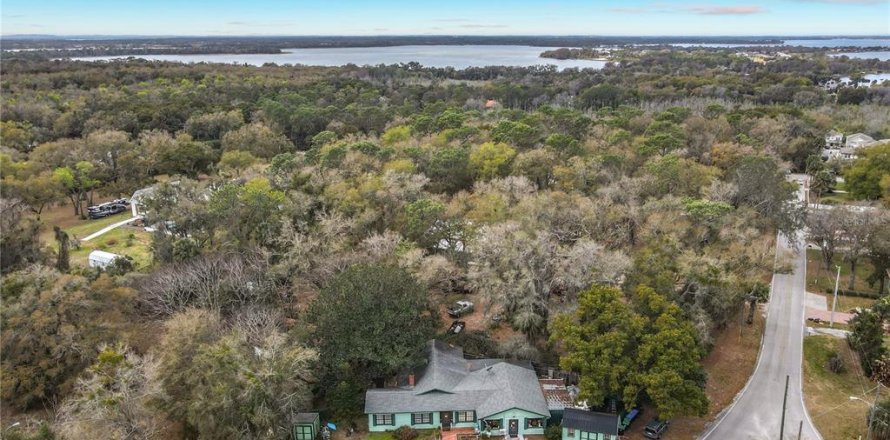 Villa ou maison à Mount Dora, Floride 3 chambres, 251.67 m2 № 2098440
