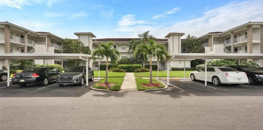 Condominio en Bradenton, Florida, 2 dormitorios № 2211605