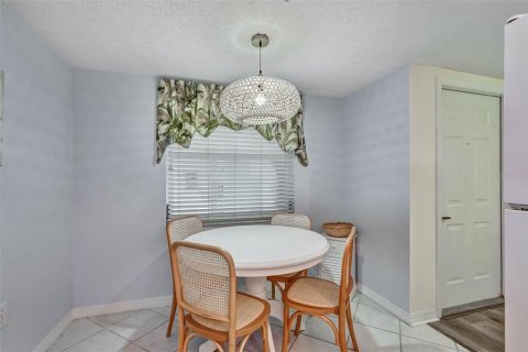 Condominio en venta en Bradenton, Florida, 2 dormitorios, 96.8 m2 № 2211605 - foto 9