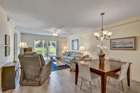 Condominio en venta en Bradenton, Florida, 2 dormitorios, 96.8 m2 № 2211605 - foto 11
