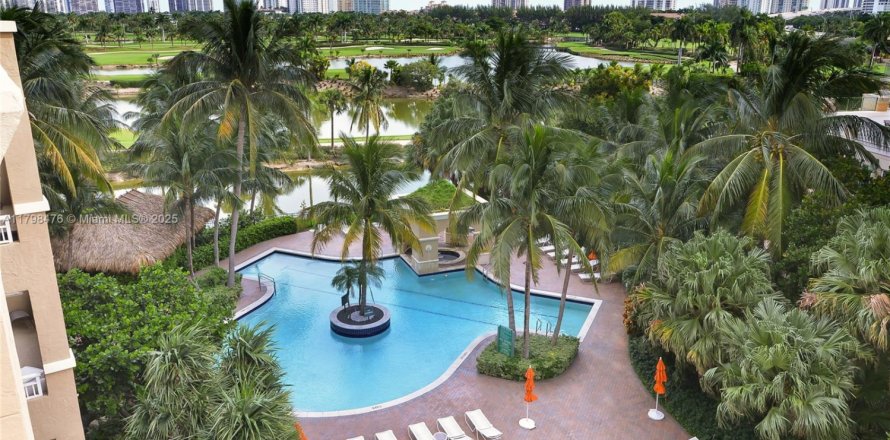 Condo à Aventura, Floride, 2 chambres № 1861412