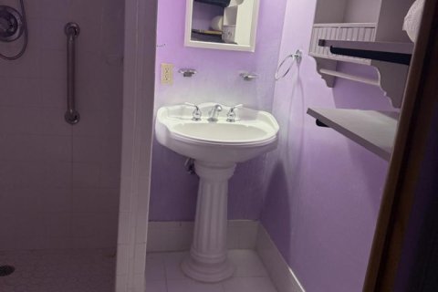 Villa ou maison à vendre à Fort Lauderdale, Floride: 2 chambres, 120.87 m2 № 2189905 - photo 24