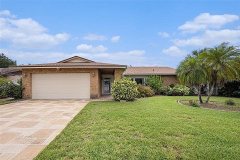 Casa en venta en Tampa, Florida, 3 dormitorios, 162.58 m2 № 1886318 - foto 22