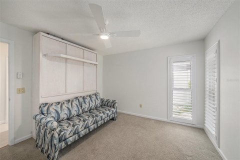 Casa en venta en Tampa, Florida, 3 dormitorios, 162.58 m2 № 1886318 - foto 19